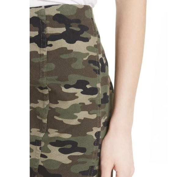 Free People Modern Femme Camo Mini Skirt Size 6 - Picture 2 of 7
